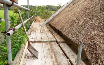advantages of Breck Of Cruan thatch roofing